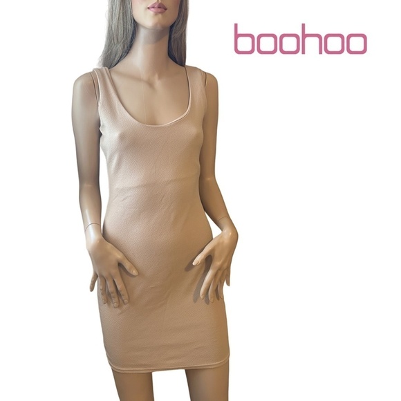 Boohoo Isla Dress Bodycon Criss Cross Bondage Back Sexy Plunge Neckline UK - Picture 12 of 14